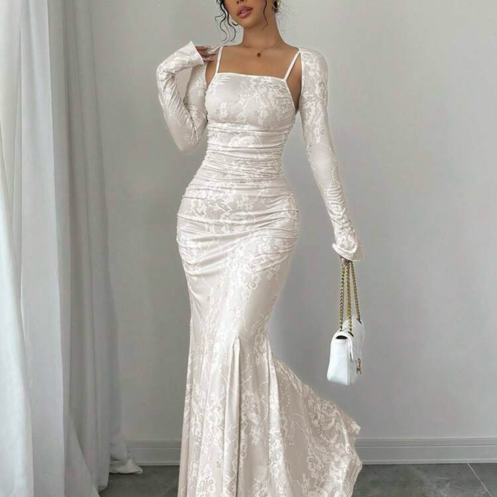 Elegant Cream Long Sleeve Dress